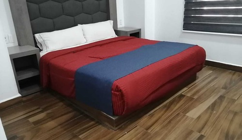 Habitación estándar, 1 cama de matrimonio grande, accesible en silla de ruedas