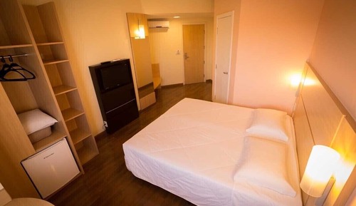Habitación ejecutiva con 1 cama doble o 2 individuales