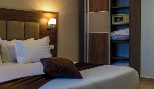 Habitación con 1 cama doble o 2 individuales