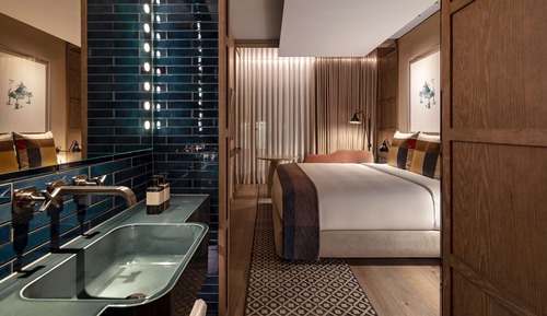 King Room