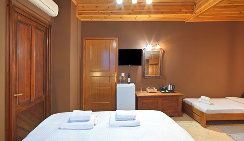 Habitación triple clásica