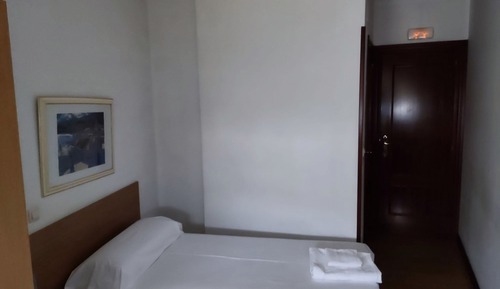 Habitación individual, baño privado