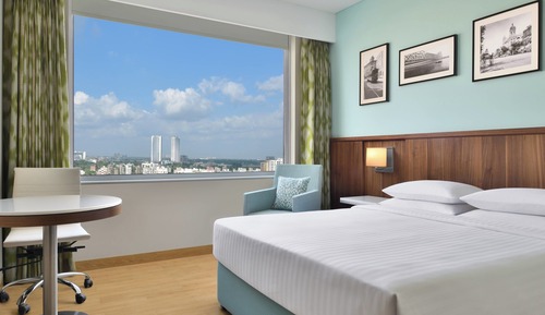 Habitación Deluxe, 1 cama de matrimonio, no fumadores, vistas a la ciudad