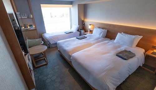 Habitación superior con 2 camas individuales, no fumadores (Middle Floor,for 3Guests,Mt. Fujiview)