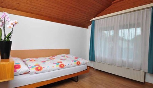 Habitación individual, baño compartido