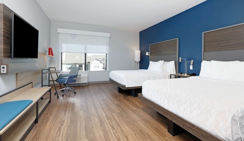 Habitación, 2 camas de matrimonio, accesible para personas con discapacidad, bañera
