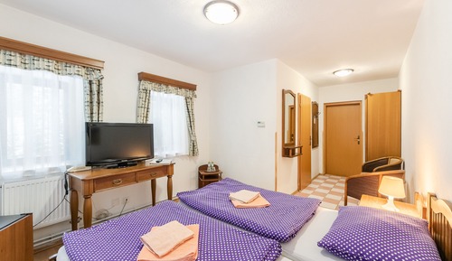 Habitación clásica con 1 cama doble o 2 individuales