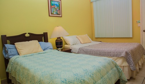 Habitación estándar doble, varias camas