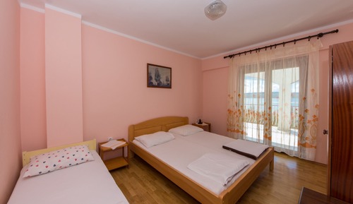 Apartment, 4 Bedrooms, Sea View (2)