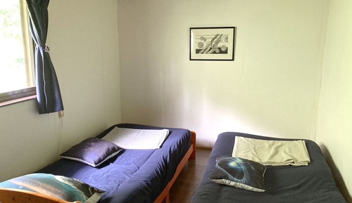 Habitación con 2 camas individuales, 2 camas individuales