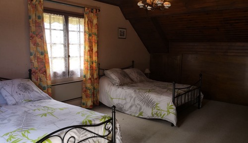 Habitación familiar, vistas al jardín