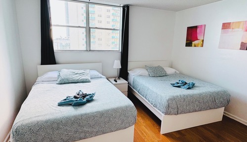 Apartamento, 1 habitación, balcón, vistas parciales al mar