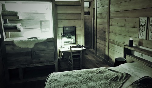 Habitación superior con 1 cama doble o 2 individuales