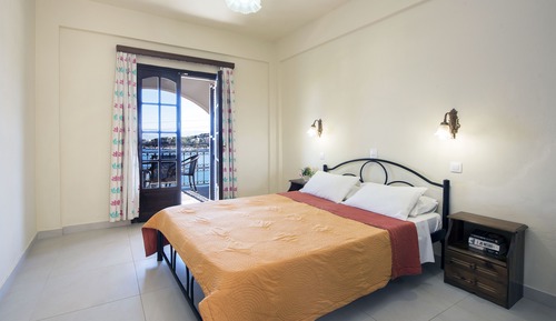 Apartamento, vistas al mar