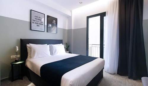 Habitación Signature doble, balcón (Nelly Cozy)