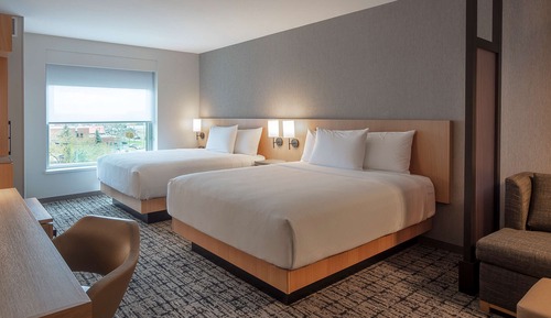 Habitación de diseño, varias camas (2 Queen Beds with Sofa bed)