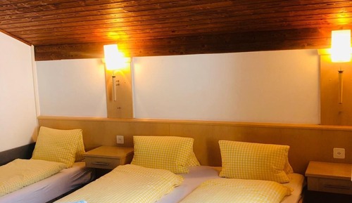 Habitación triple económica