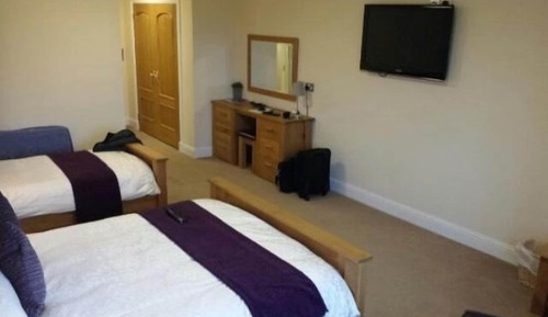 Triple Room (R2)