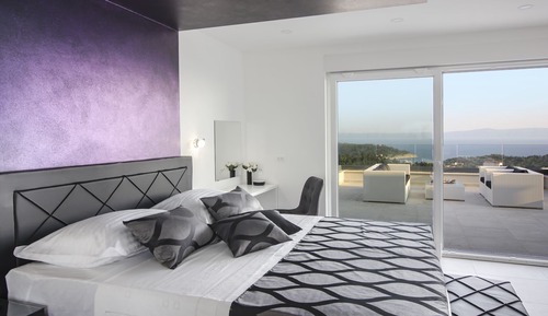 Villa Deluxe