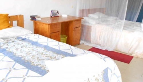 Habitación con 2 camas individuales