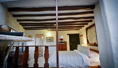 Habitación superior, vistas a la montaña (Dorado)