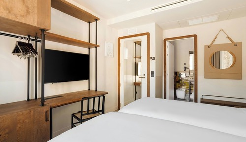 Habitación, 2 camas individuales, balcón (View)