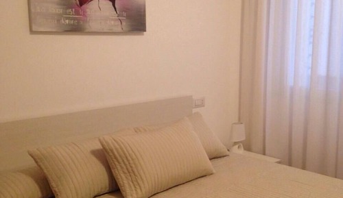 Habitación estándar con 1 cama doble o 2 individuales