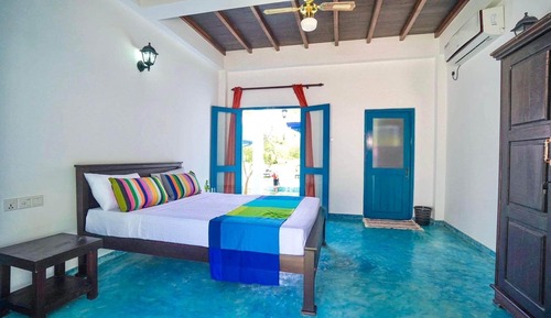 Habitación estándar con 1 cama doble o 2 individuales