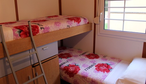 Bungalow (4 Adultos)