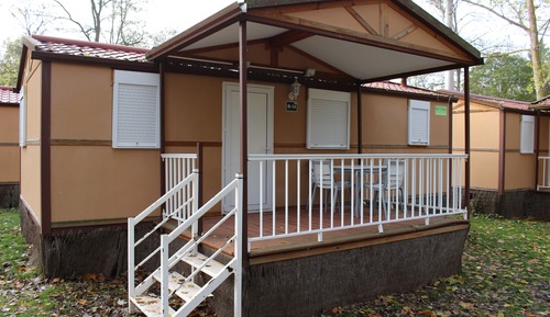Bungalow (5 Adultos)