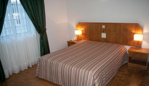 Habitación estándar doble, 1 cama doble, no fumadores, baño privado