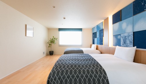 Habitación con 2 camas individuales (Denim Suite)