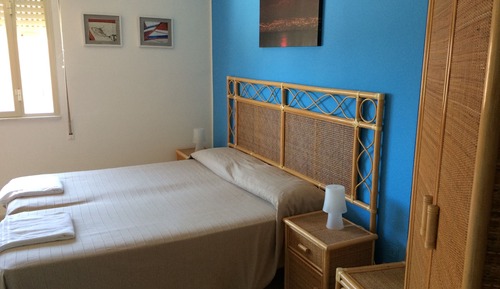 Habitación triple estándar, vistas al mar (Camera n. 2)