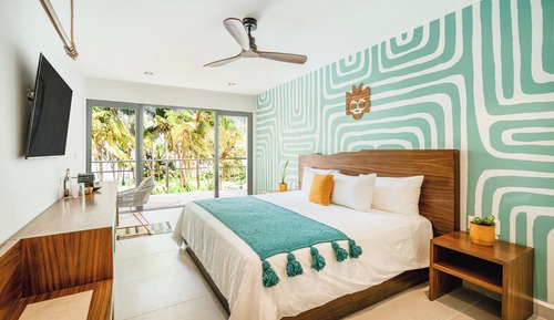 Private Room Beach Side Balcony