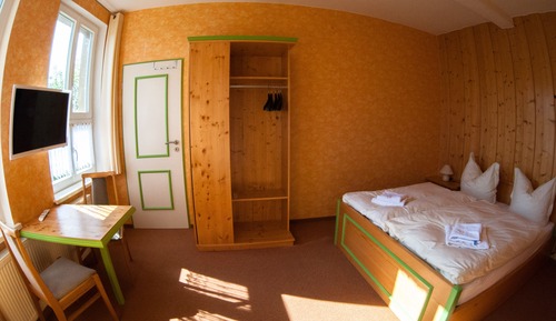 Habitación clásica con 1 cama doble o 2 individuales