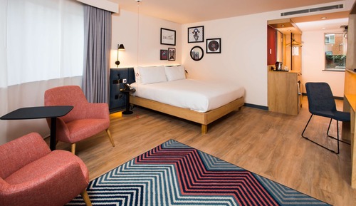 Habitación Accesible para Personas con Discapacidades  — Cama King