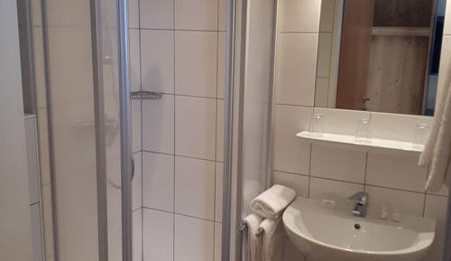 Habitación doble, baño privado