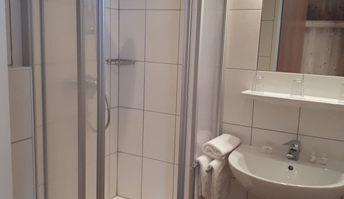 Habitación estándar doble, baño privado