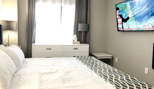 Casa (2 Bedrooms)