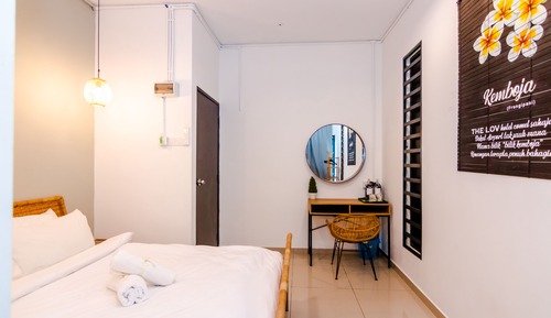 Kemboja Room