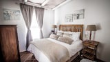 Apartment (Unit 3 (Spider Lily) (3))