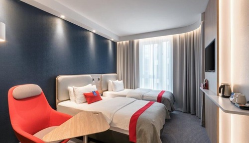 Habitación estándar, 1 cama de matrimonio con sofá cama