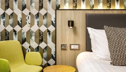 Habitación estándar doble, 1 cama doble, vistas a la ciudad