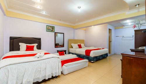 Habitación familiar (RedDoorz)