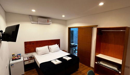 Habitación de diseño con 1 cama doble o 2 individuales