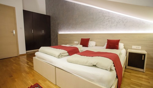 Habitación con 1 cama doble o 2 individuales