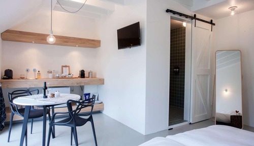 Habitación con 1 cama doble o 2 individuales (Trije)