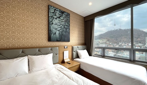 Habitación familiar, bañera