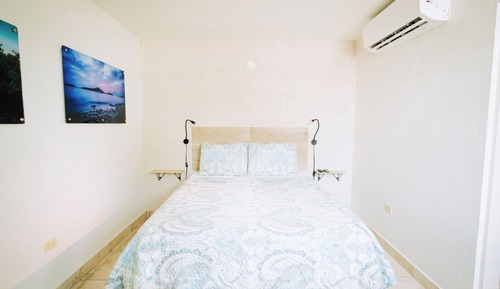 Habitación Confort doble, 1 cama de matrimonio, planta baja