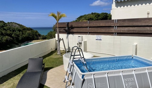 Villa básica, bañera de hidromasaje